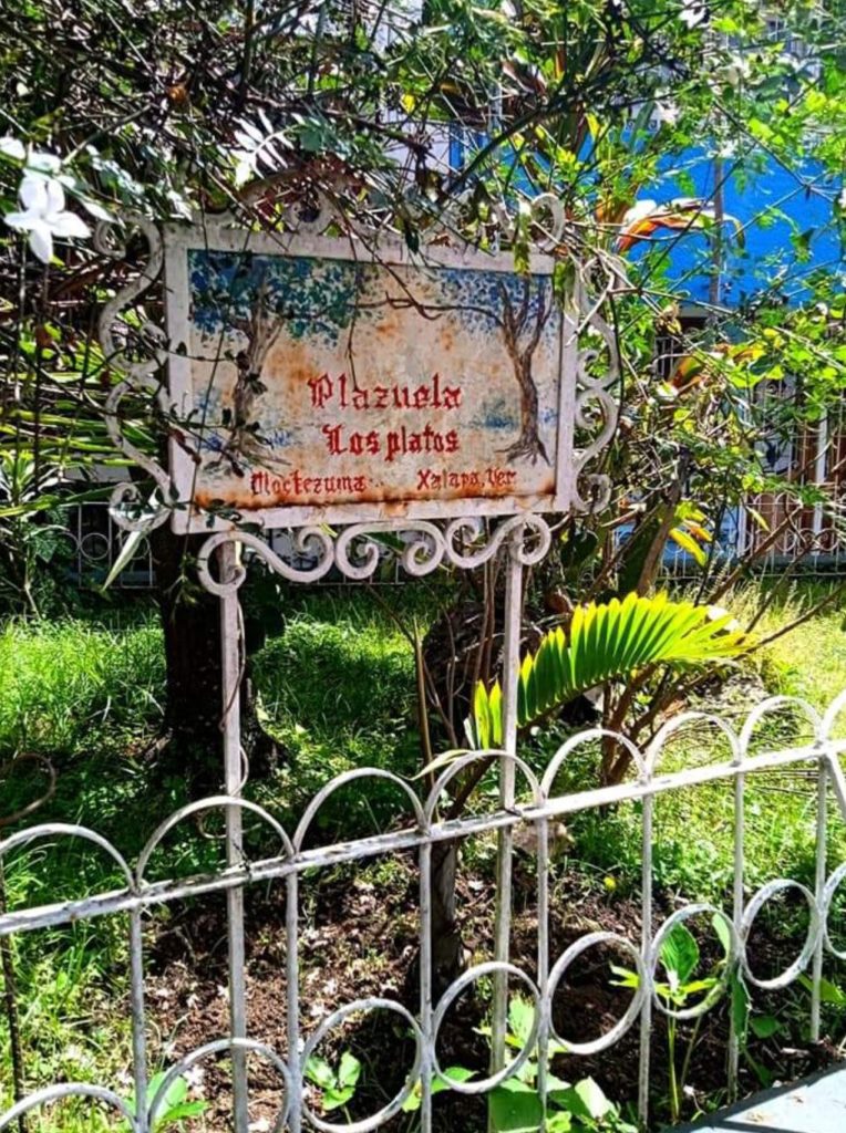 Plazuela de los platos